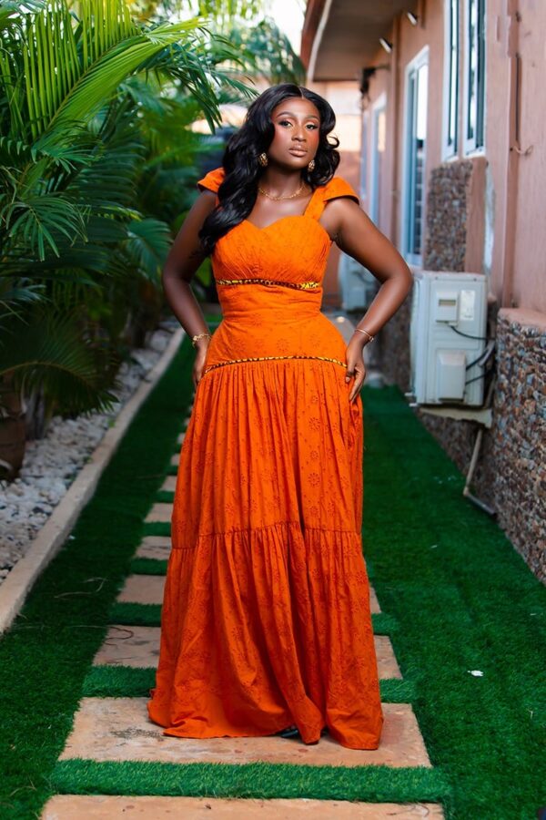 VaAd - Luxury African women's fashion designs (33) VaAd - Luxury African women's fashion designs (33)